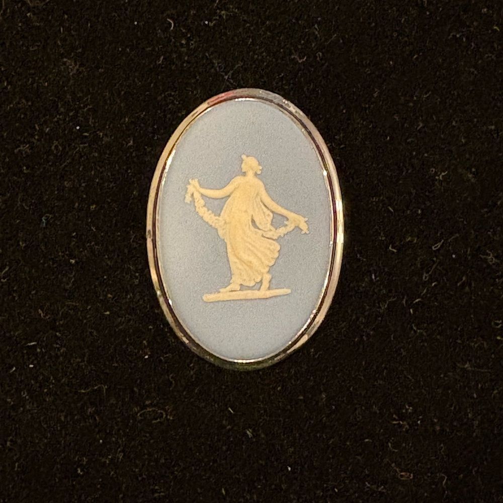 Wedgwood Blue and White Cameo Silver Tone Brooch
